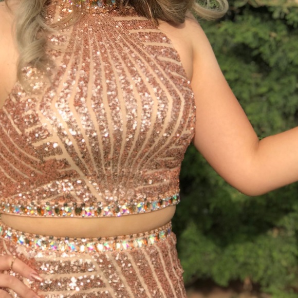 Prom Dress - Picture 6 of 7